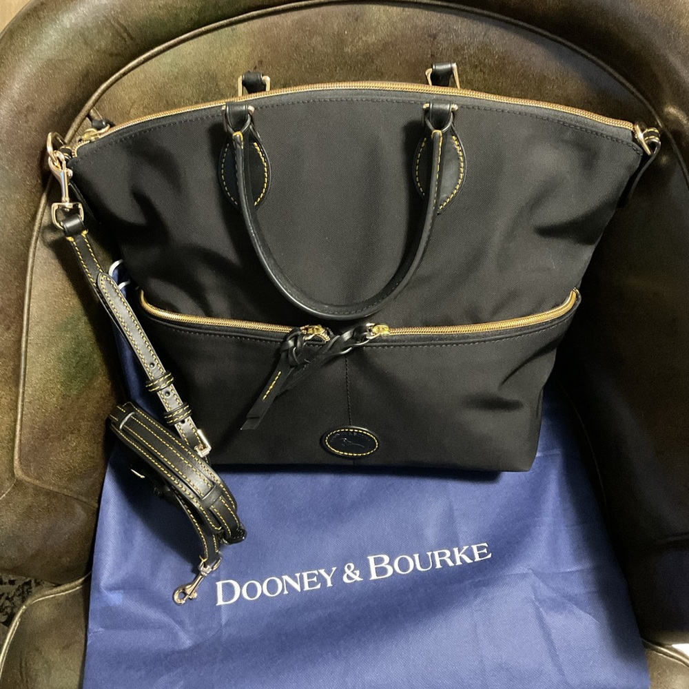 Dooney & Bourke Black Dillen 2pocket nylon satchel